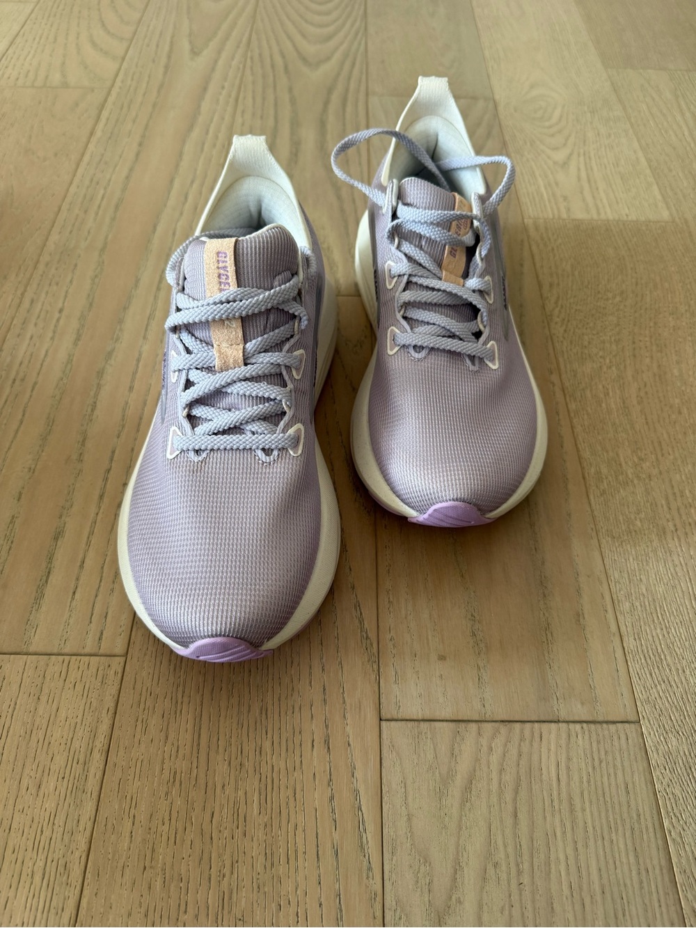 Brooks Glycerin 22 Women’s Running Shoes Lilac Size 10 NWT